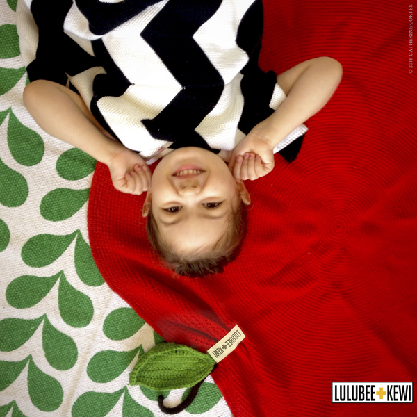 Apple Hand Knit Play Mat - LuluBee+Kewi