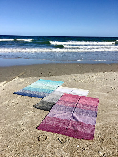 Get Faded, Ombre Handcrafted Yoga Mat, Throw Rug 3x5ft Black - LuluBee+Kewi 