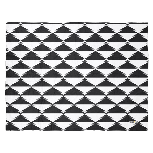 Aztec Pattern Triangle, Black + White Blanket, 3 sizes - LuluBee+Kewi 